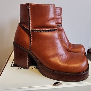 Frye Vintage Y2K Villager Zip Platform Chunky Square Toe Ankle Boots Size 6